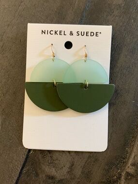 Nickel & Suede Green Two-Tone Semi-Circle Drop Earringsu